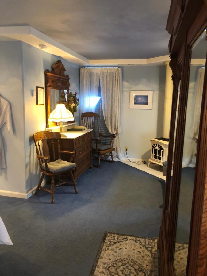 All Seasons Groveland Inn Екстериор снимка